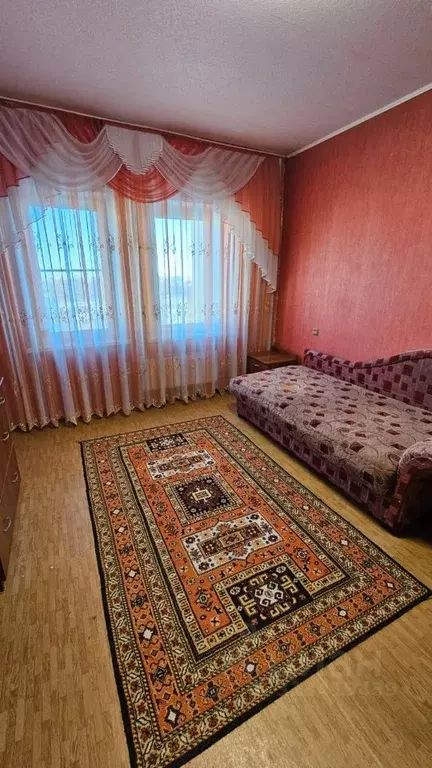 2-к кв. Псковская область, Псков ул. Ижорского Батальона, 49 (62.5 м) - Фото 1