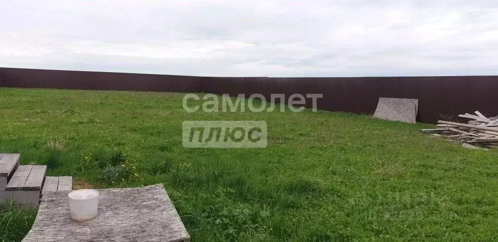 Участок в Калужская область, Жуковский муниципальный округ, д. ... - Фото 1
