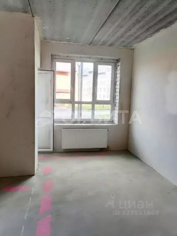 Студия Тюменская область, Тюмень ул. Василия Севергина, 2 (32.4 м) - Фото 1