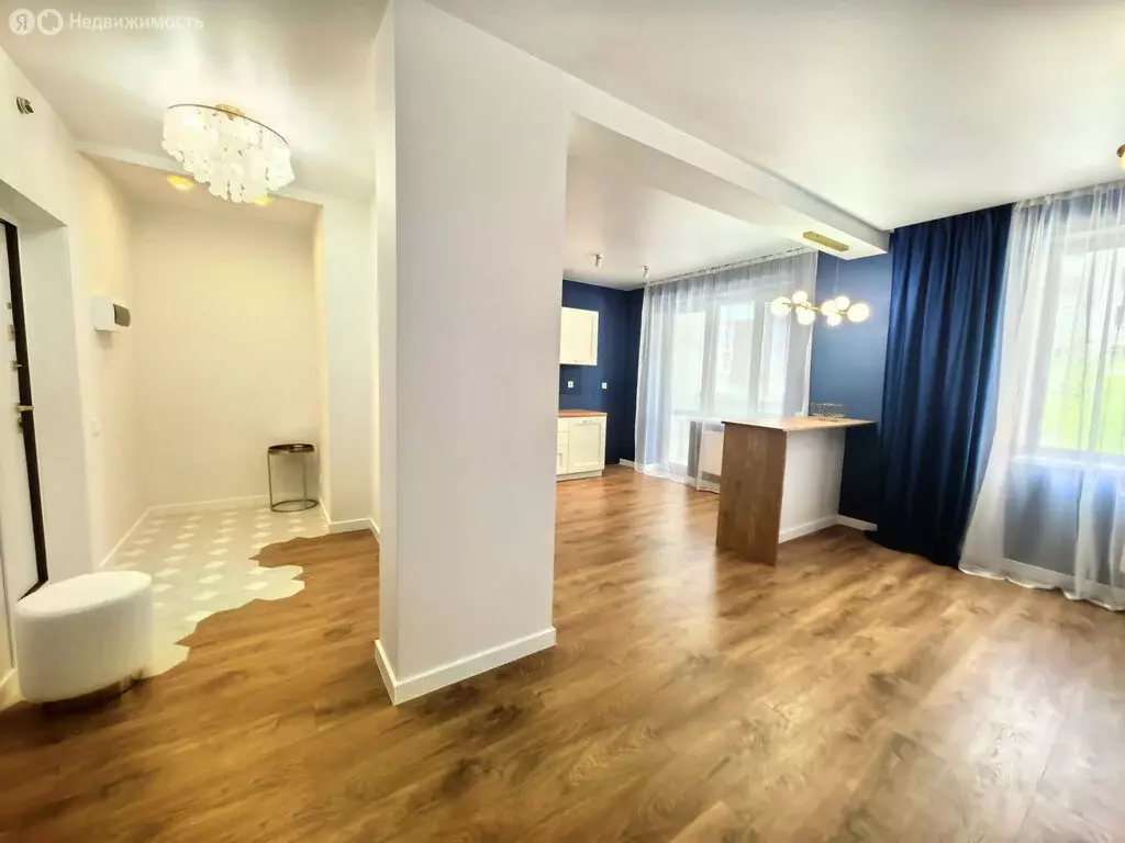 Квартира-студия: Краснодар, улица им. Героя Яцкова И.В., 10 (40 м) - Фото 1