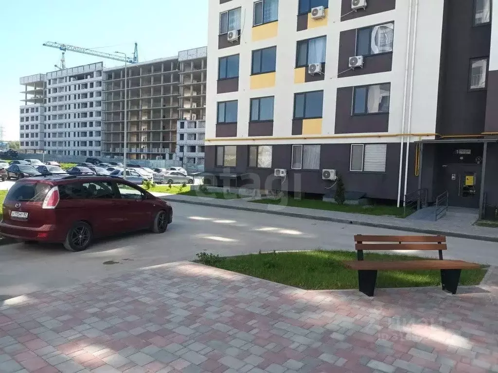 1-к кв. Крым, Симферопольский район, с. Мирное ул. Живописная (47.3 м) - Фото 1