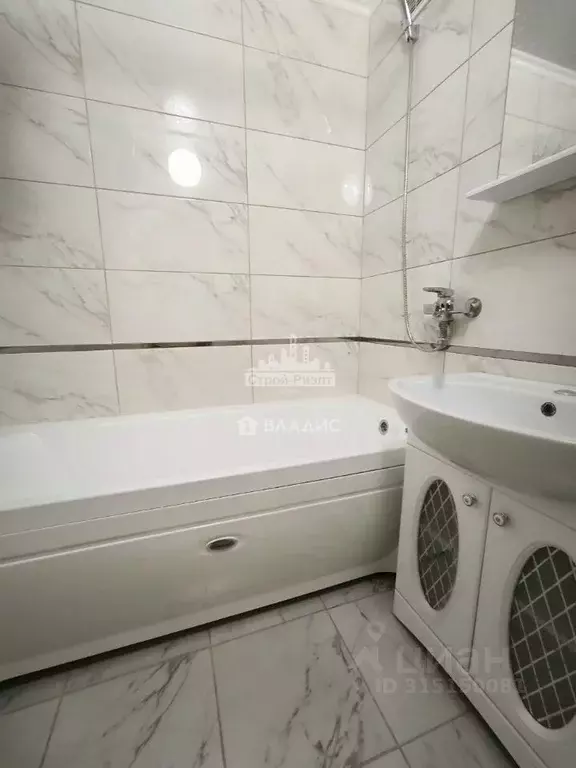 3-к кв. Крым, Керчь ул. Кирова, 111 (70.7 м) - Фото 1