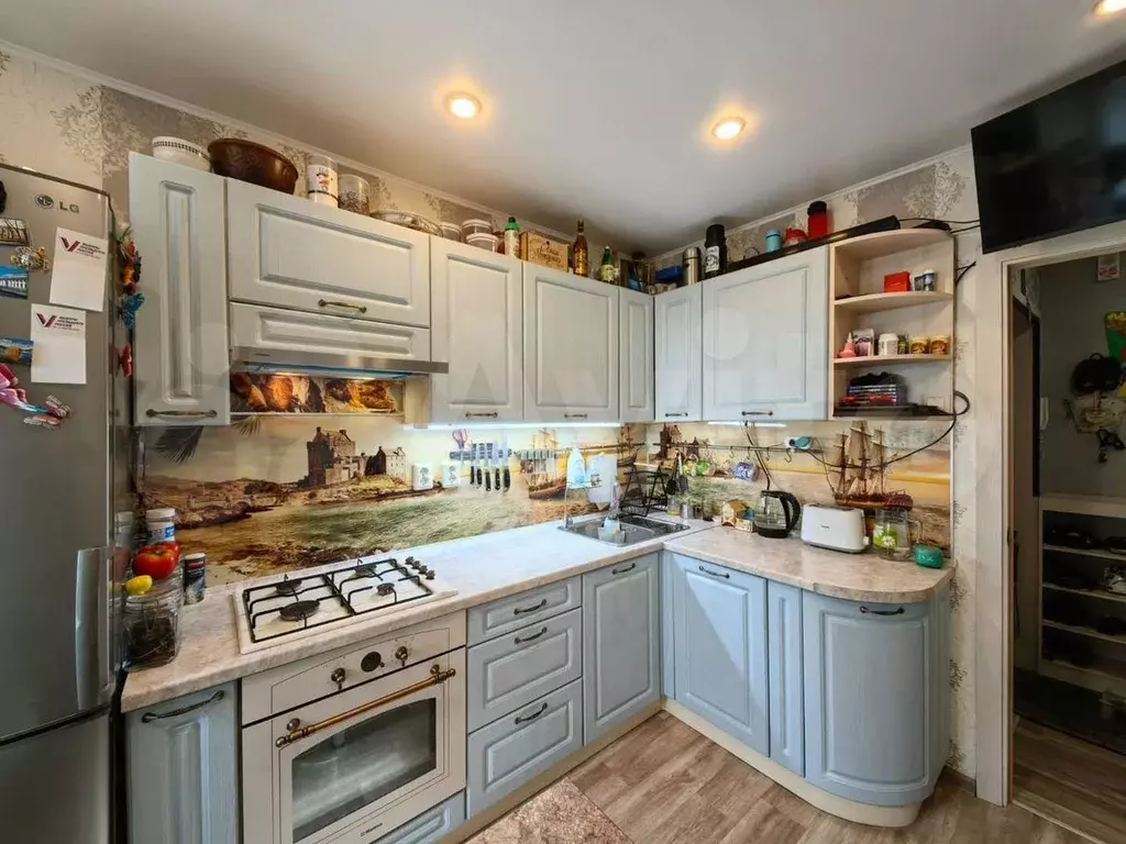 3-к. квартира, 64 м, 9/9 эт. - Фото 1