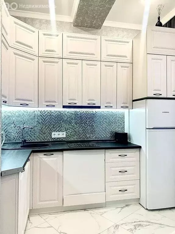 1-комнатная квартира: Геленджик, Крымская улица, 22к14 (37 м) - Фото 1