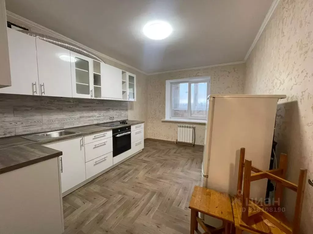1-к кв. Псковская область, Великие Луки пл. Калинина, 6Б (44.5 м) - Фото 0