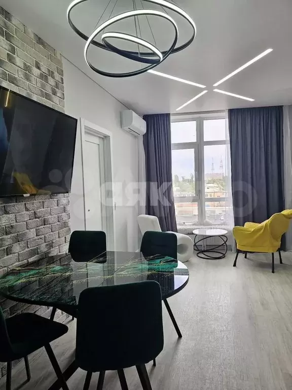 3-к. квартира, 80 м, 5/17 эт. - Фото 0