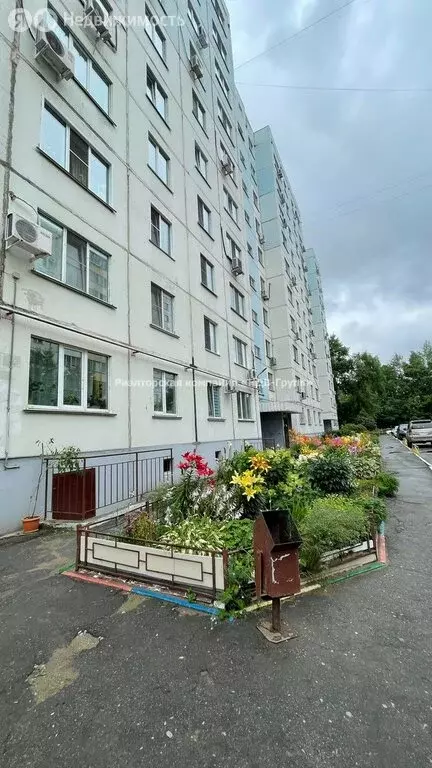 2-комнатная квартира: Хабаровск, Трубный переулок, 8 (50 м) - Фото 1