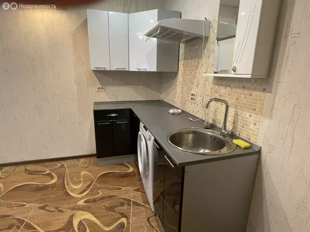 1к в 4-комнатной квартире (18.6 м) - Фото 2