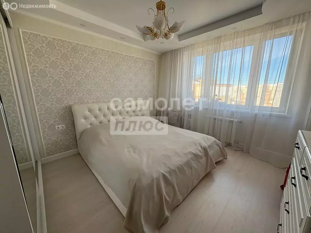 3-комнатная квартира: Домодедово, микрорайон Южный, улица Курыжова, 28 ... - Фото 0
