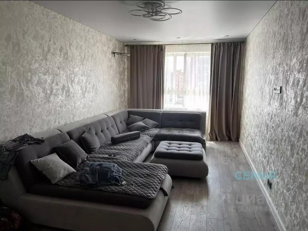 2-к кв. Северная Осетия, Владикавказ ул. Курсантов-Кировцев, 4А (90.0 ... - Фото 1