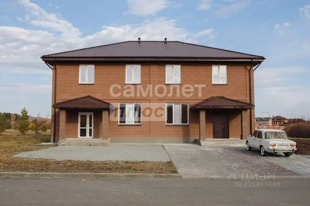 Таунхаус в Челябинская область, Сосновский муниципальный округ, д. ... - Фото 1