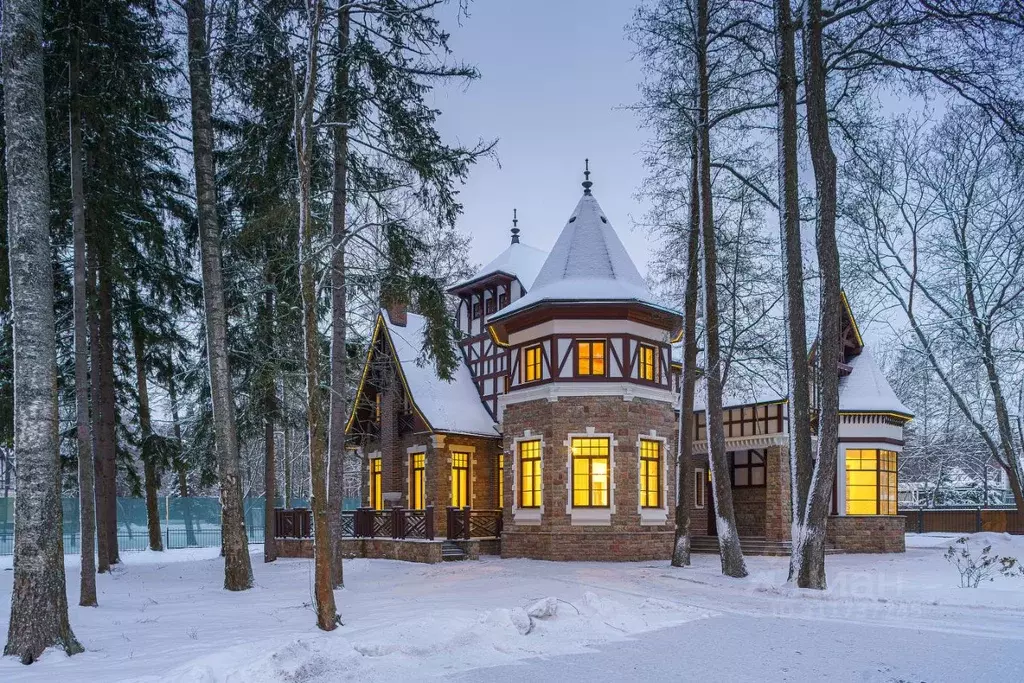 Дом в Санкт-Петербург, Санкт-Петербург, Зеленогорск ул. 2-я Пляжевая, ... - Фото 0