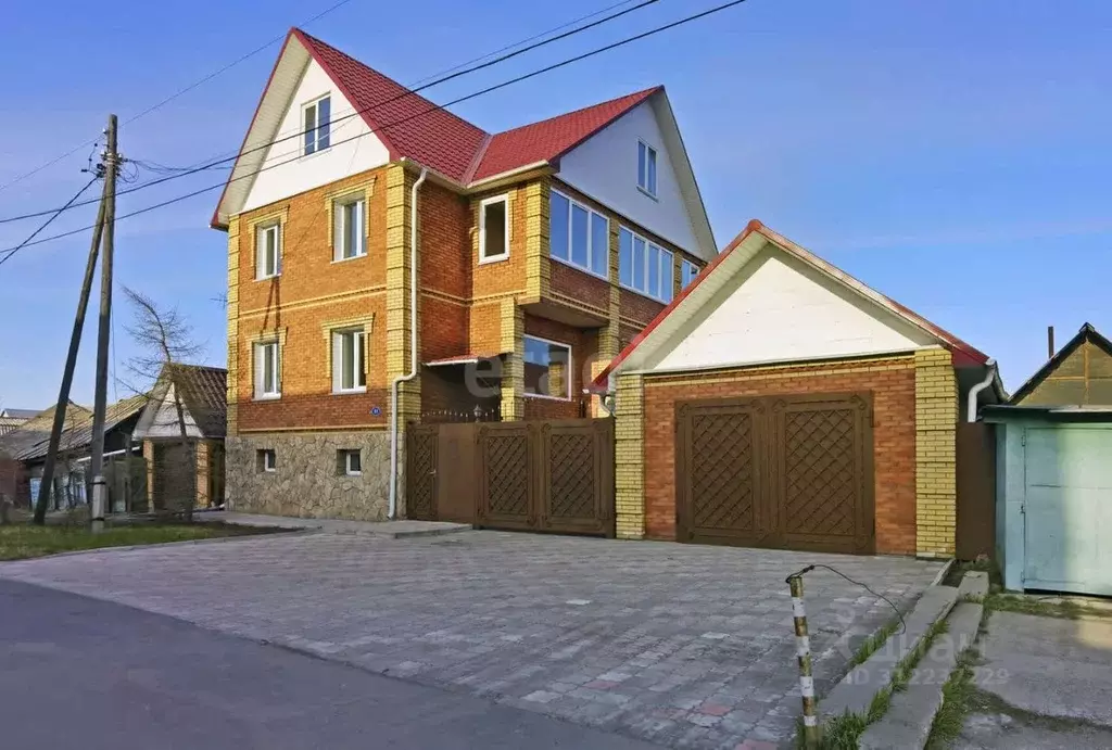Дом в Омская область, Омск пер. 3-й Лермонтовский (242 м) - Фото 0