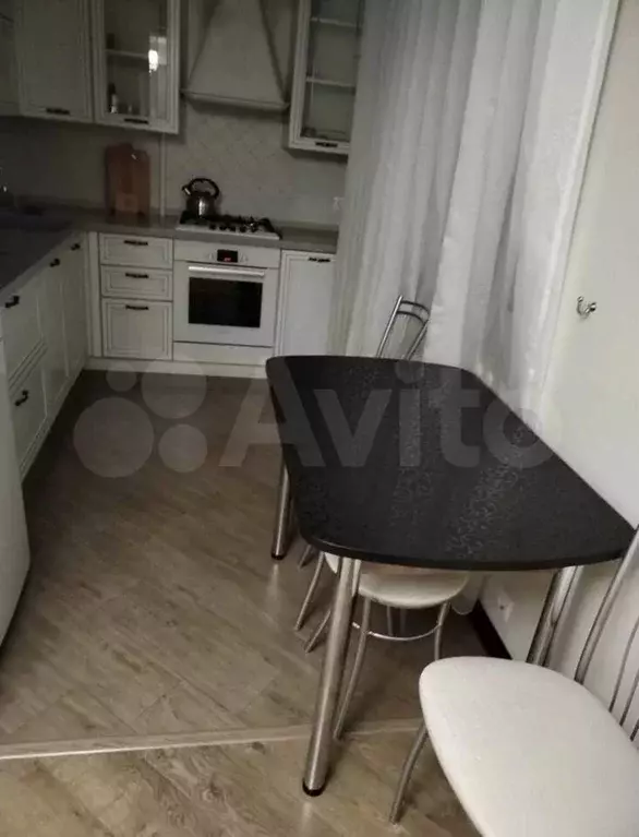 4-к. квартира, 64,2 м, 2/4 эт. - Фото 1
