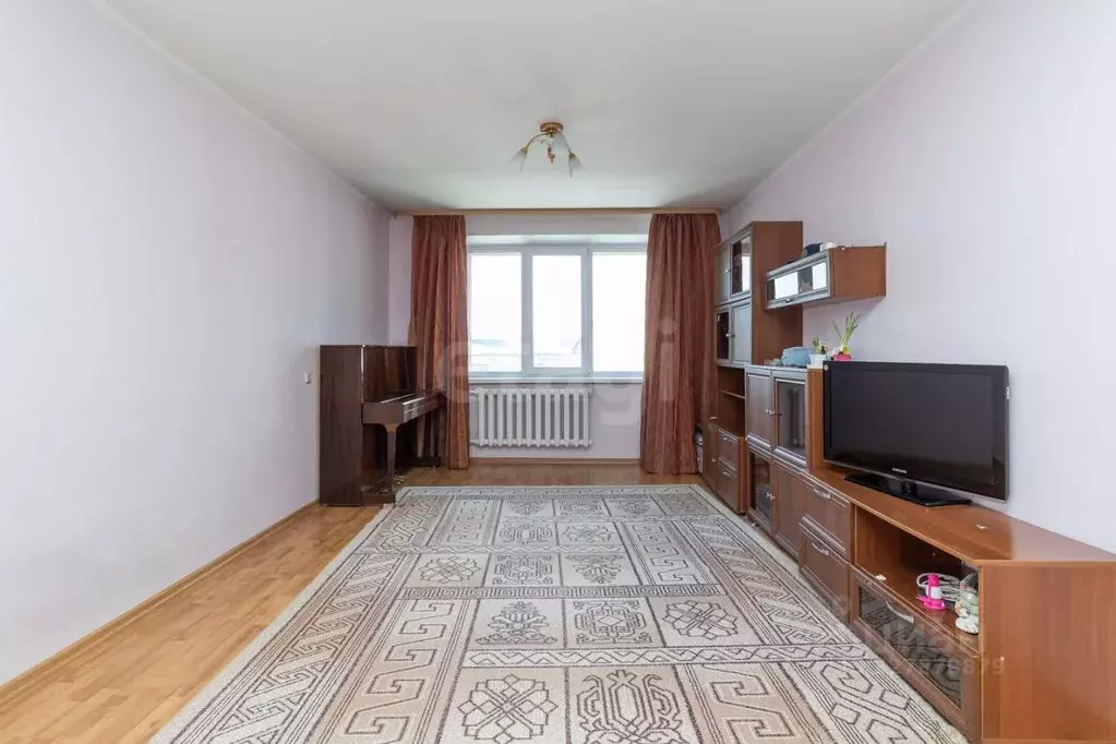 2-к кв. Тюменская область, Тюмень ул. Сакко, 30 (74.4 м) - Фото 1