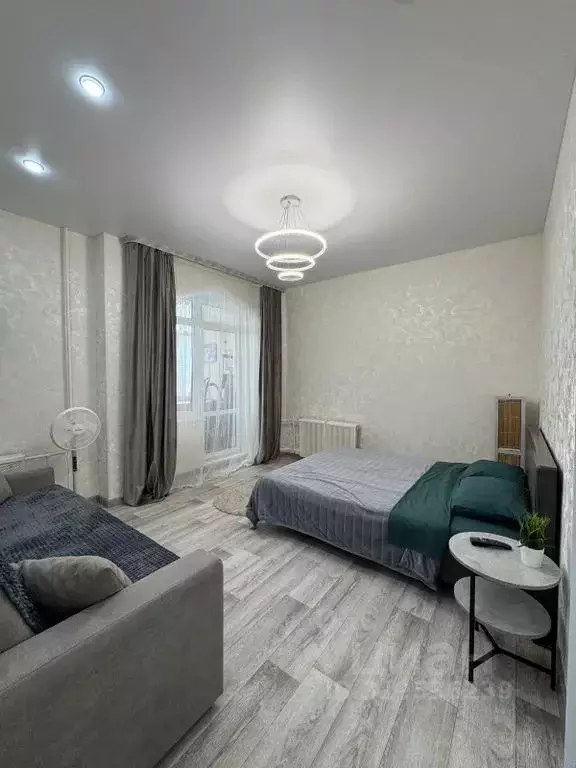 2-к кв. Ханты-Мансийский АО, Нижневартовск ул. Мира, 3 (58.0 м) - Фото 1