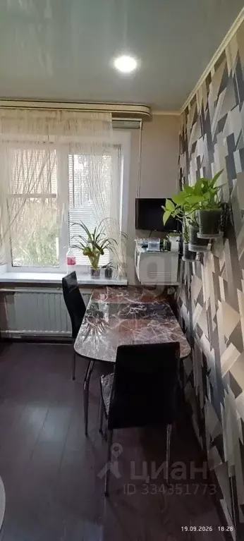 2-к кв. Псковская область, Остров ул. Меркурьева, 24 (46.4 м) - Фото 2