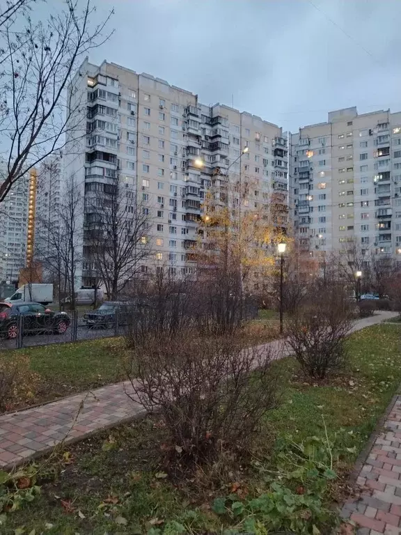 Продается 2-комнатная квартира - Фото 1