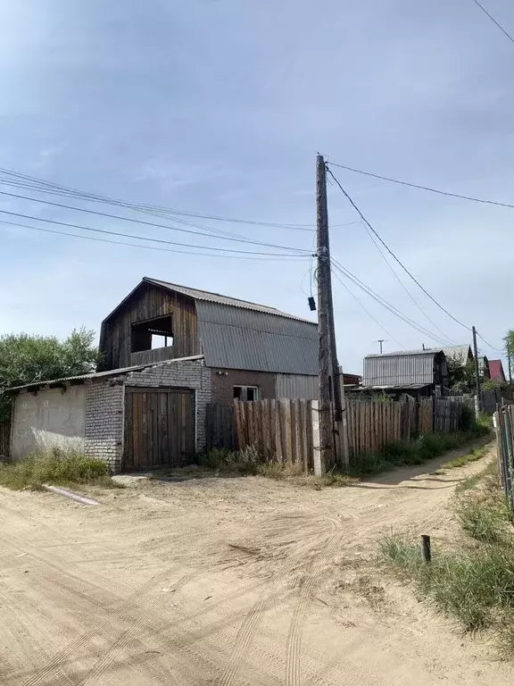 Дом в Бурятия, Тарбагатайский район, Саянтуйское с/пос, с. Нижний ... - Фото 1