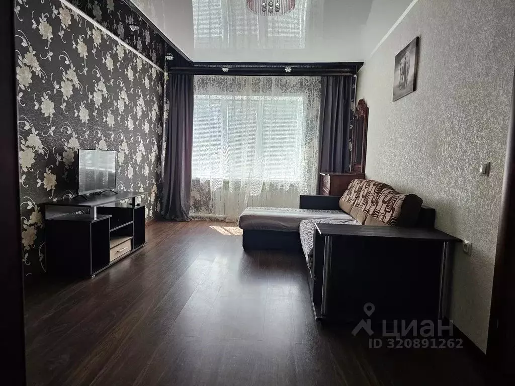 2-к кв. Белгородская область, Алексеевка ул. Павла Ющенко, 53 (42.0 м) - Фото 0