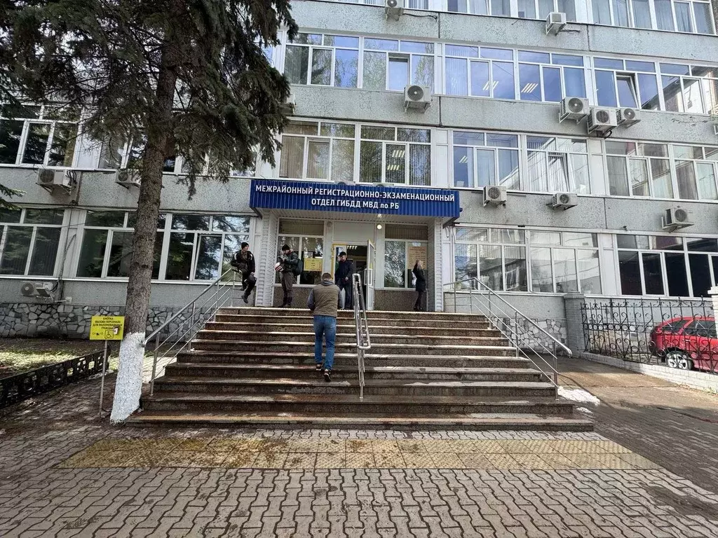 Помещение свободного назначения в Башкортостан, Уфа просп. Октября, ... - Фото 0