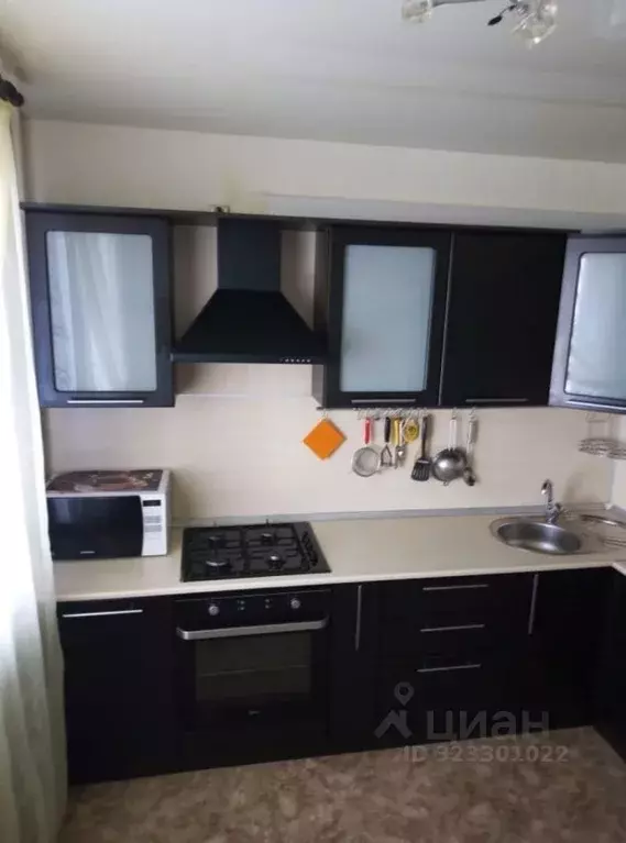 2-к кв. Татарстан, Нижнекамск ул. Рифката Гайнуллина, 10 (49.0 м) - Фото 1