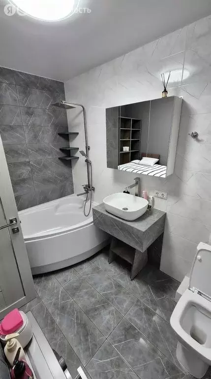 2-комнатная квартира: Симферополь, улица Батурина, 1 (58.3 м) - Фото 1