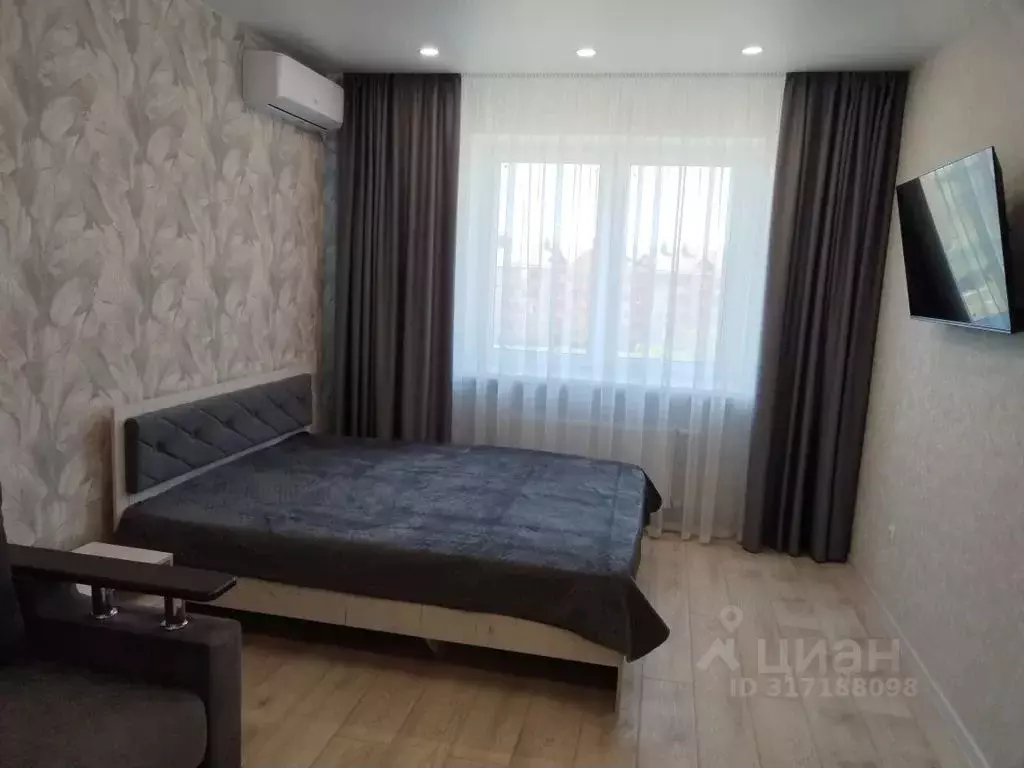 1-к кв. Краснодарский край, Ейск Западная ул., 8 (35.0 м) - Фото 1