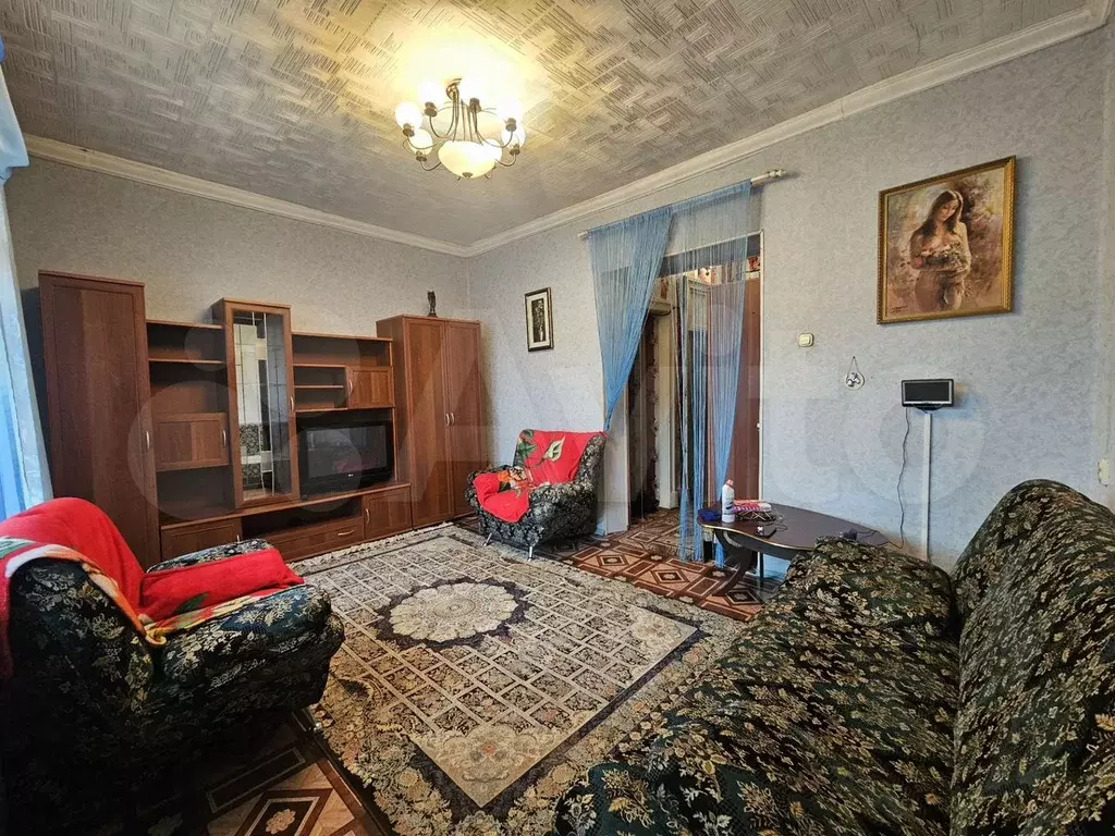 2-к. квартира, 60 м, 3/3 эт. - Фото 0