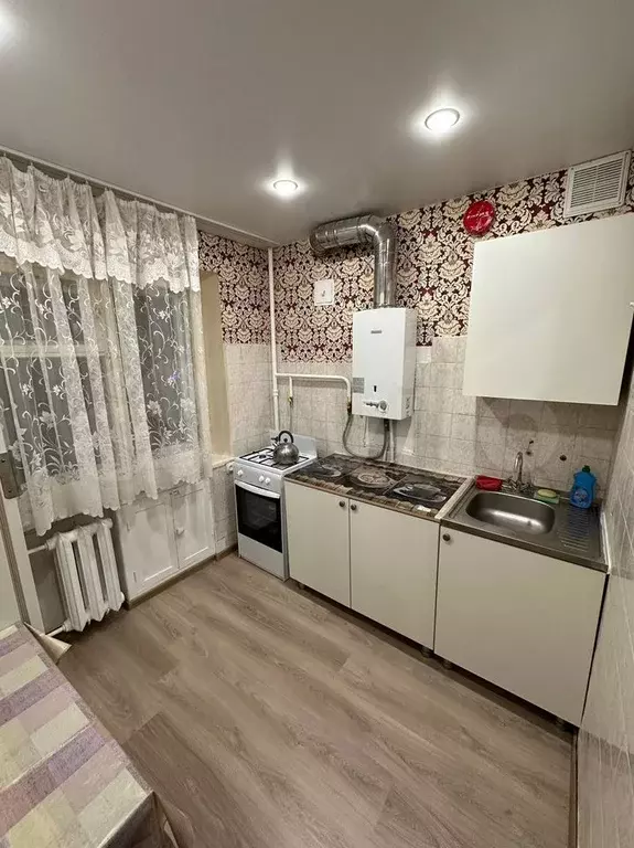 2-к. квартира, 45 м, 2/5 эт. - Фото 0