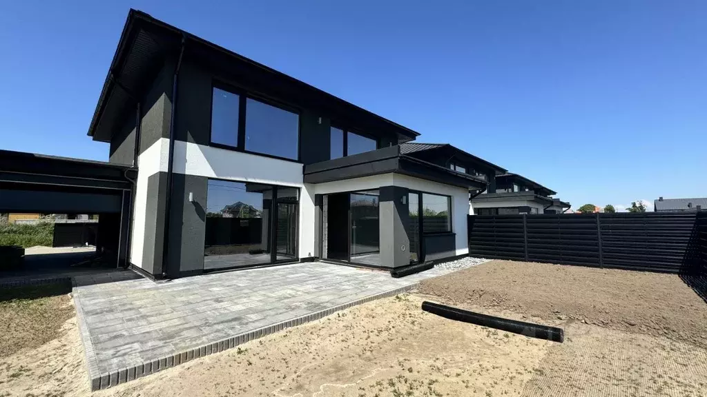 Дом в Калининградская область, Гурьевский муниципальный округ, пос. ... - Фото 2