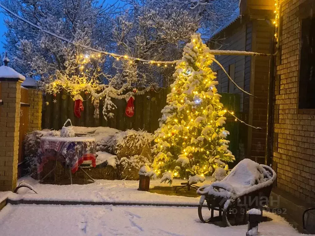 Дом в Ростовская область, Тацинский район, Скосырское с/пос, Надежевка ... - Фото 1