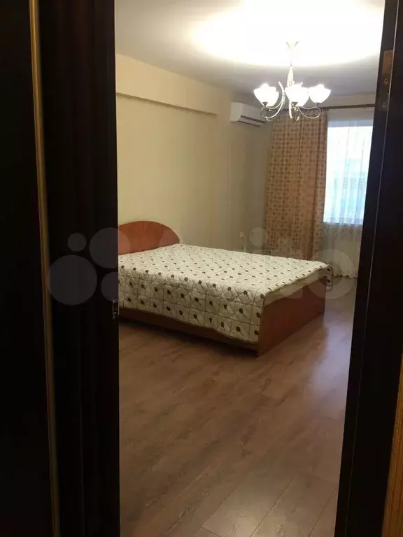 1-к. квартира, 45 м, 4/10 эт. - Фото 1