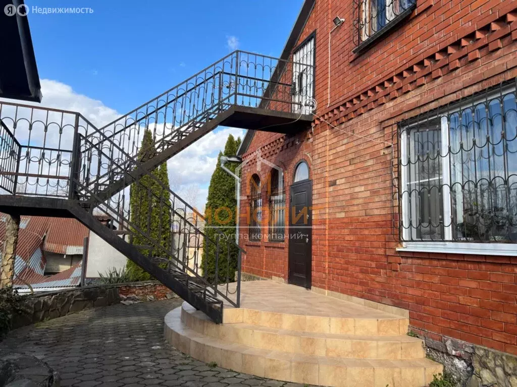 Дом в Саратовская, Бакинская улица (199.5 м) - Фото 1