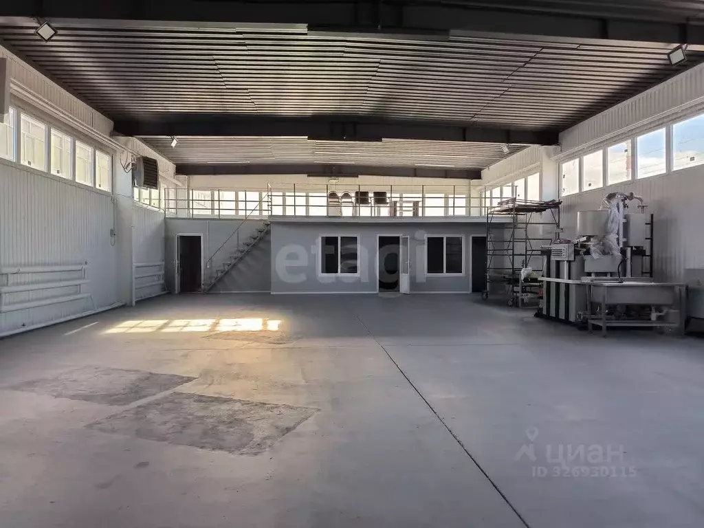 Склад в Тюменская область, Тюмень ул. Тимофея Чаркова, 10Вк1 (323 м) - Фото 2