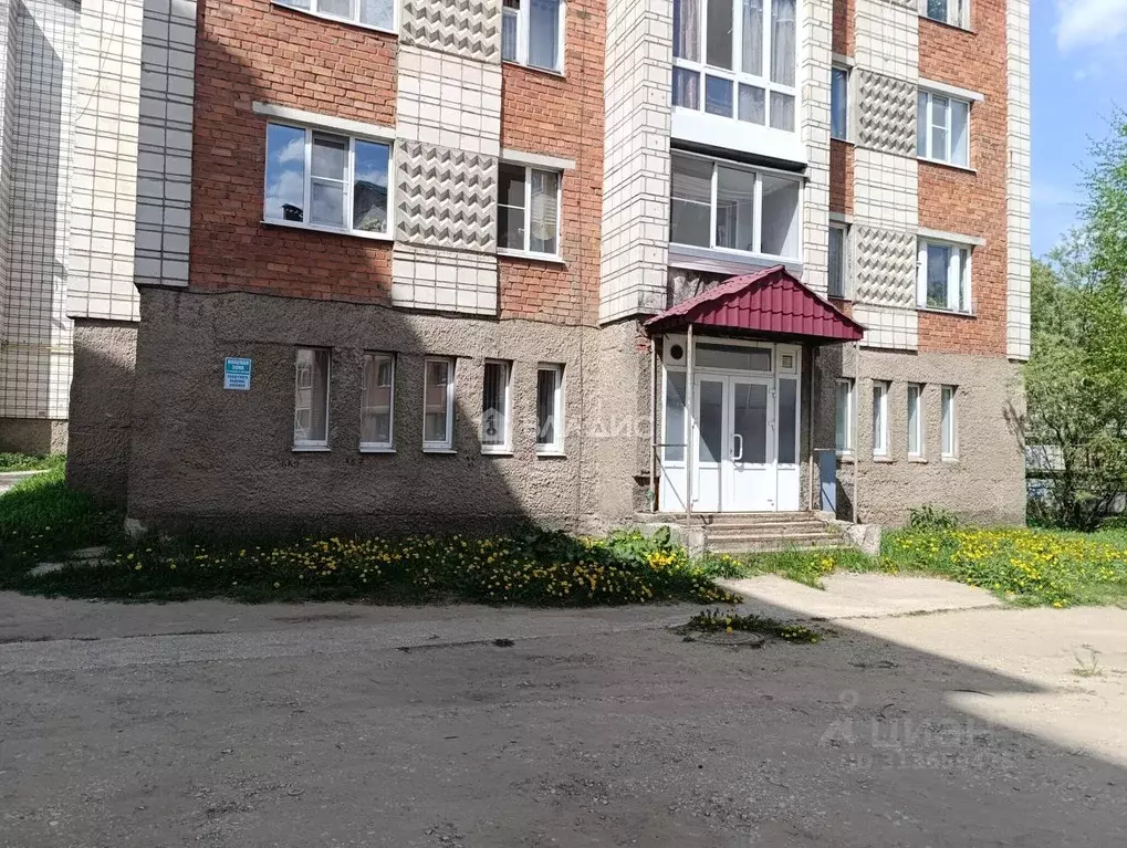 Помещение свободного назначения в Коми, Сыктывкар ул. Маркова, 61 (116 ... - Фото 0