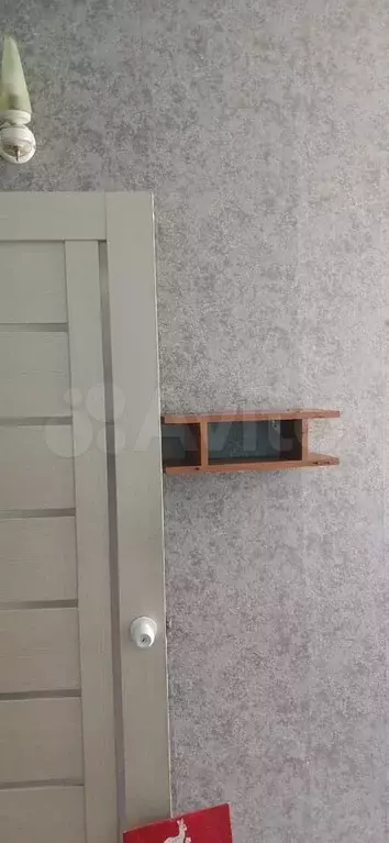 Комната 18 м в 3-к., 2/3 эт. - Фото 1