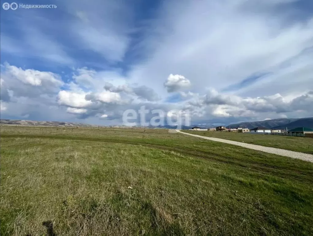 Участок в Симферопольский район, село Доброе (150 м) - Фото 1