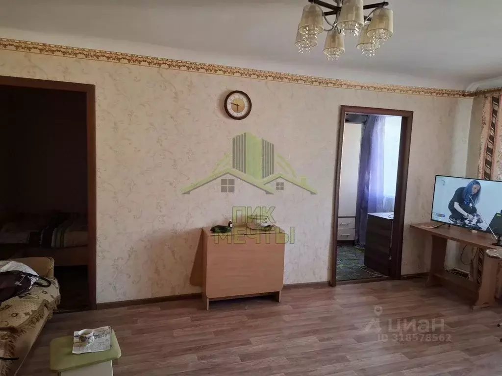 2-к кв. Бурятия, Улан-Удэ Октябрьская ул., 22 (43.0 м) - Фото 0