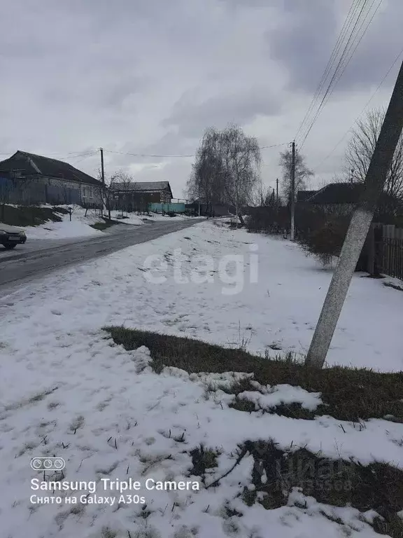 Участок в Белгородская область, Новооскольский городской округ, с. ... - Фото 1