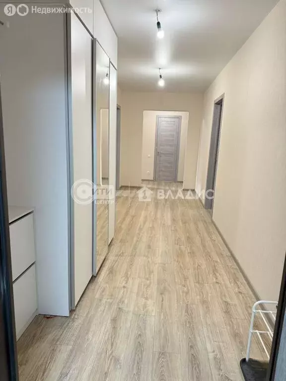 3-комнатная квартира: Воронеж, улица Загоровского, 13к2 (89.5 м) - Фото 1