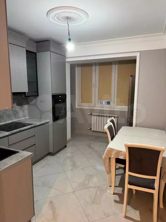 2-к. квартира, 60 м, 6/10 эт. - Фото 0