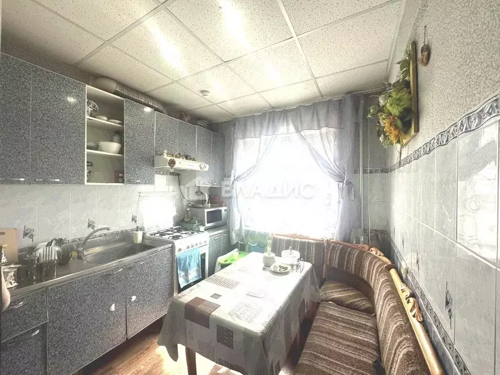 3-к кв. Иркутская область, Ангарск 88-й кв-л, 19 (58.0 м) - Фото 0