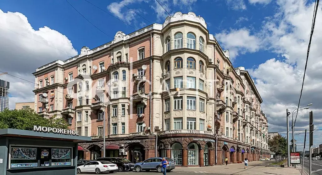 Помещение свободного назначения в Москва Кутузовский просп., 18 (252 ... - Фото 1
