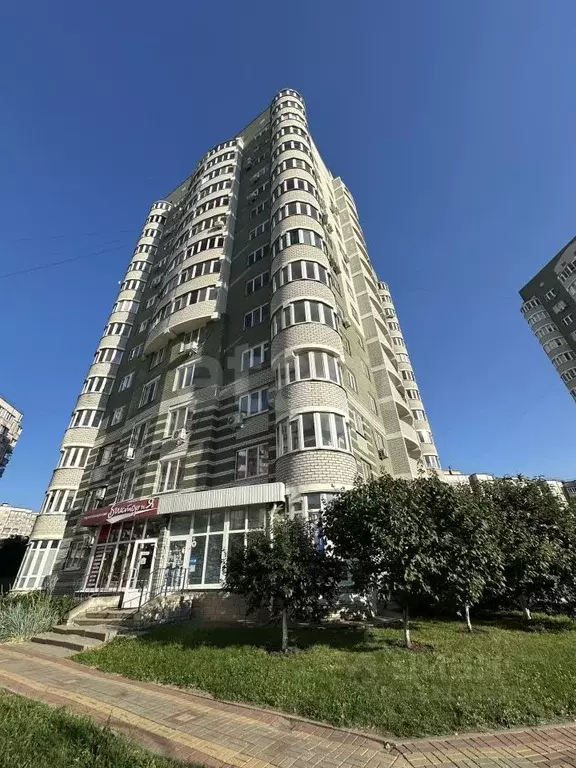 3-к кв. Белгородская область, Белгород 10-й мкр, ул. 60 лет Октября, ... - Фото 2