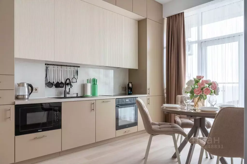 2-к кв. Краснодарский край, Сочи Светлана мкр, ул. Гагринская, 3/8 ... - Фото 2