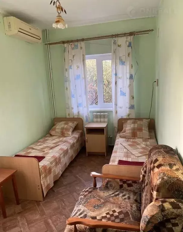 Комната Краснодарский край, Геленджик Десантная ул., 32Б - Фото 0