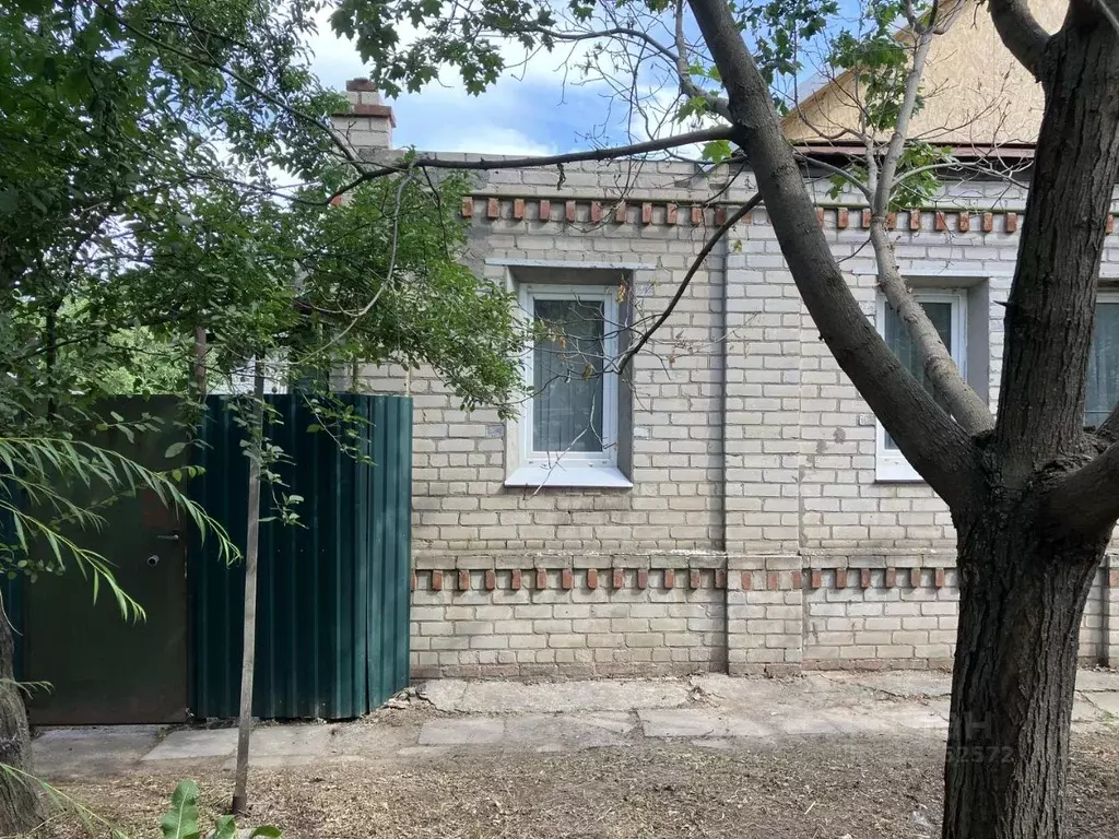 Дом в Волгоградская область, Волгоград ул. Иванова, 17 (55 м) - Фото 0