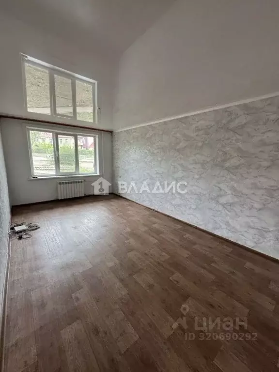 2-к кв. Бурятия, Улан-Удэ 102-й мкр, ул. Ринчино, 4 (44.8 м) - Фото 0