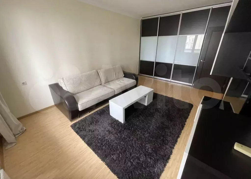 2-к. квартира, 50 м, 5/17 эт. - Фото 1